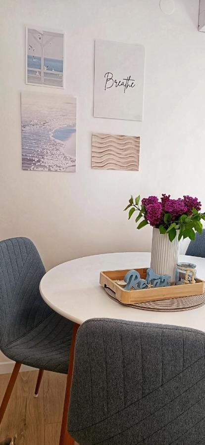 Apartman Leona Ловран Екстериор снимка